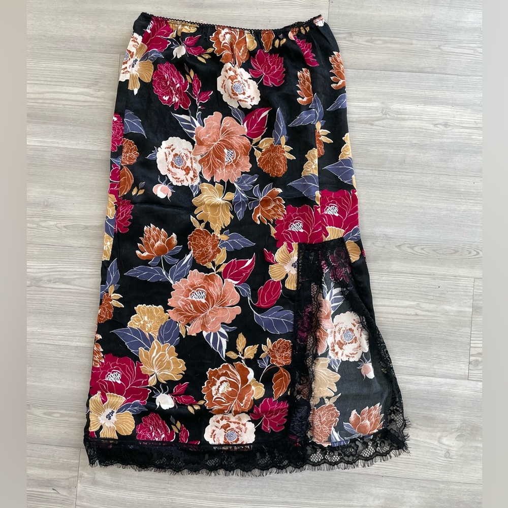 Band Of The Free Skirts Black Floral Lace Slip Midi Skirt Women's Medium New